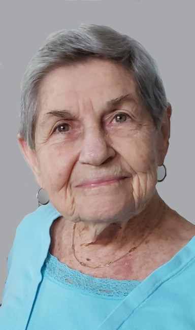 Obituario de Miriam "Micki" (Bauder) Perry