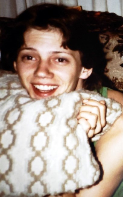 Obituary of Cindy Ellen Taravella