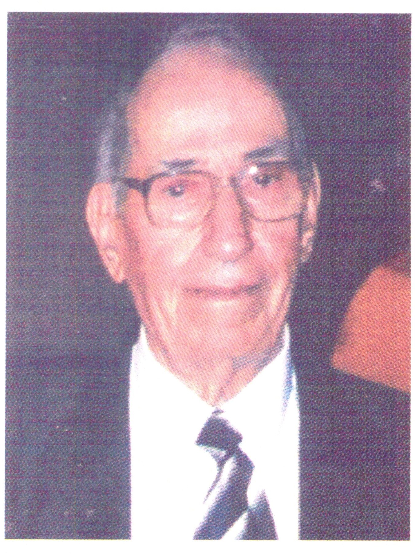 Obituary of Manuel C Avelar