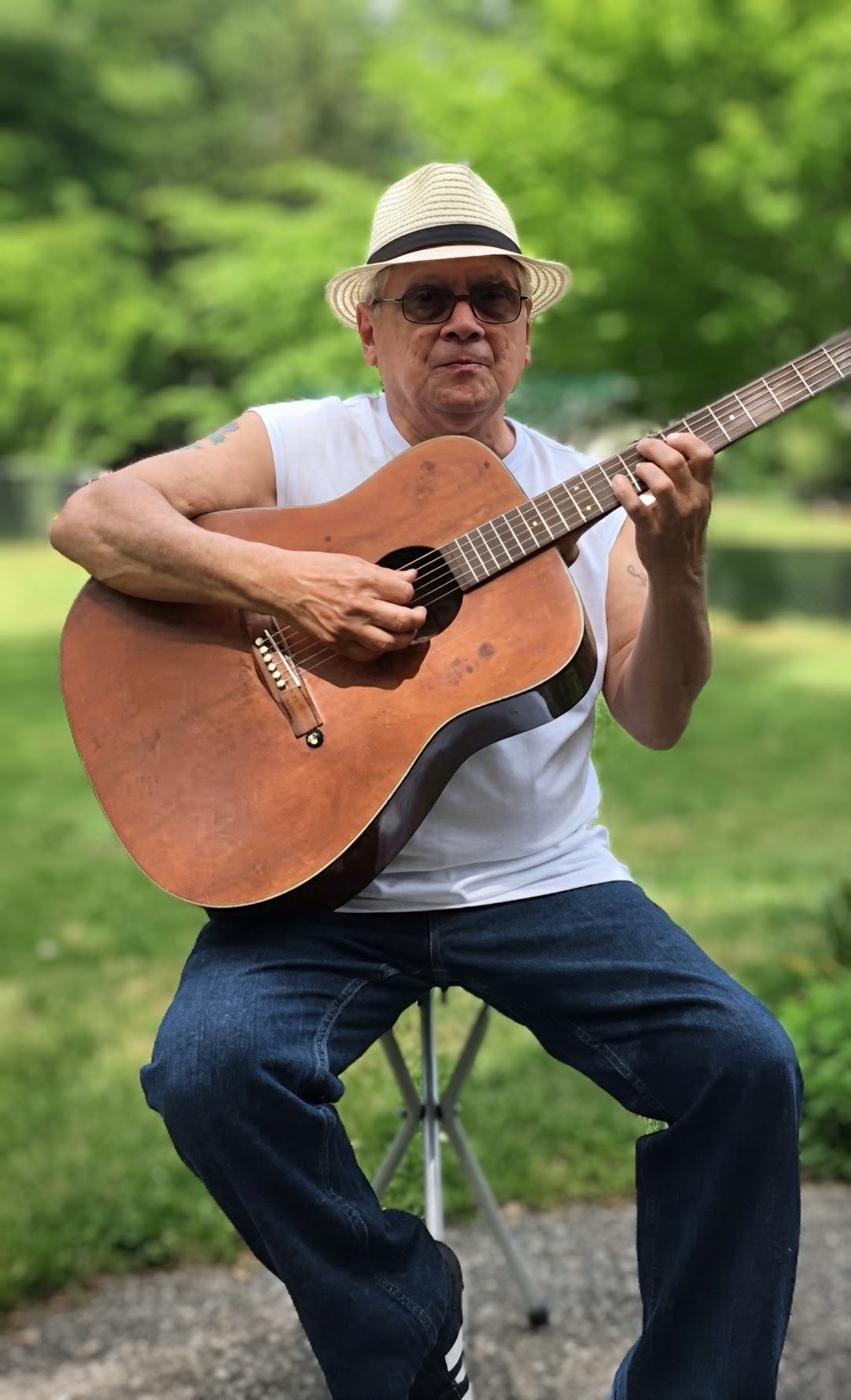 Obituary of Patrick "Pato" Mostyn