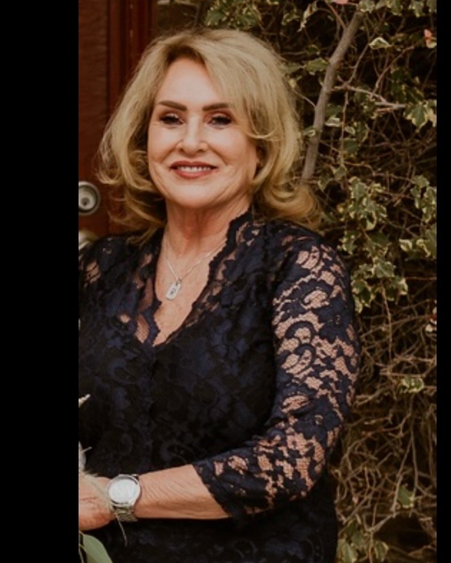 Obituary of Della Irene Walls