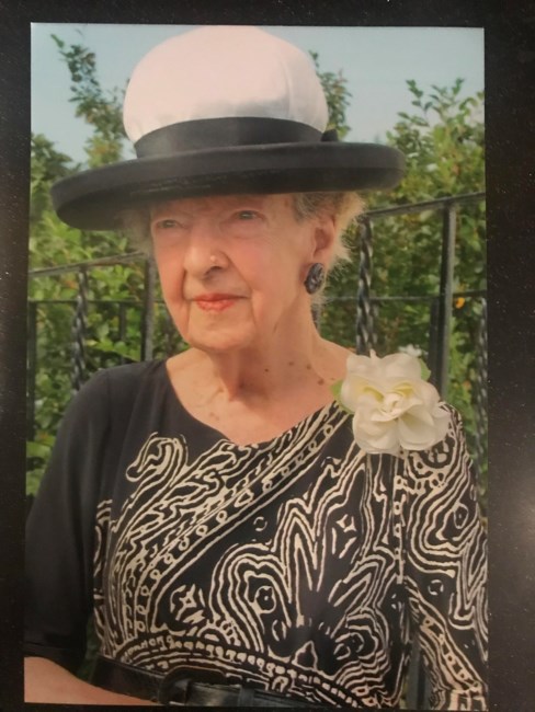 Obituary of Mary Ruth Lovett