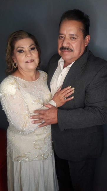 Obituary of Roberto & Sylvia Castellanos