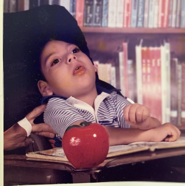 Obituary of Coquito Flores