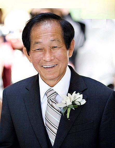 Obituary of Raymond Wu