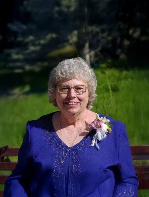 Obituary of Carol Virginia (Frett) Robertson