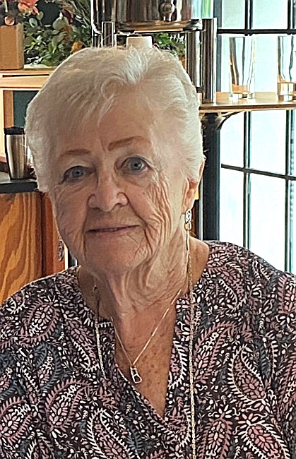 Obituary of Manda Margareth Holzmann