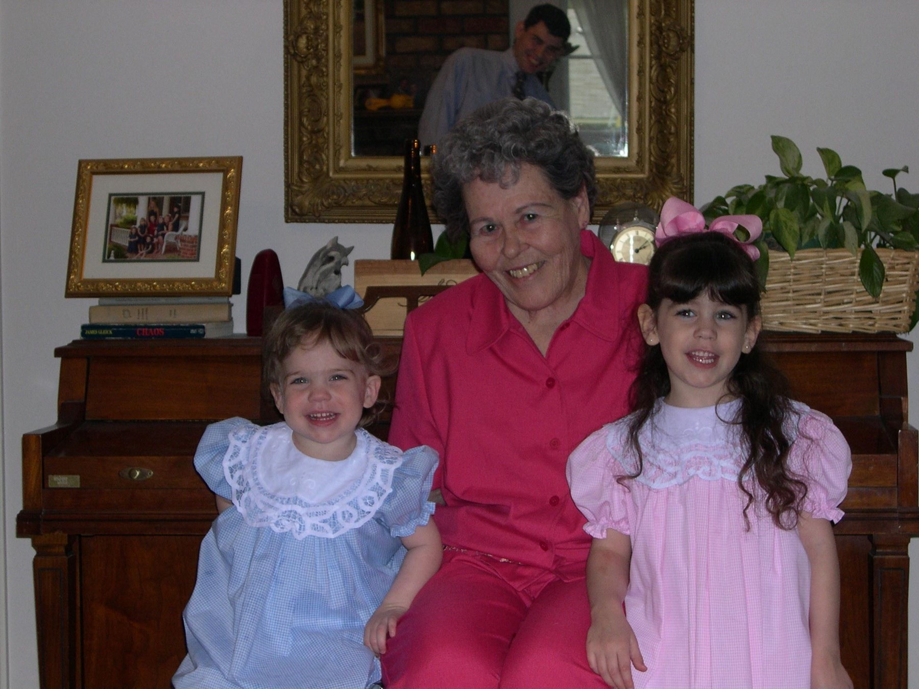 Obituary of Leila Christine Morris