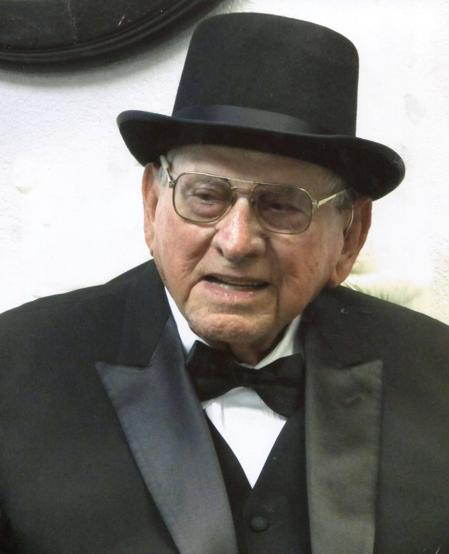 Obituary of Henry F Huebner