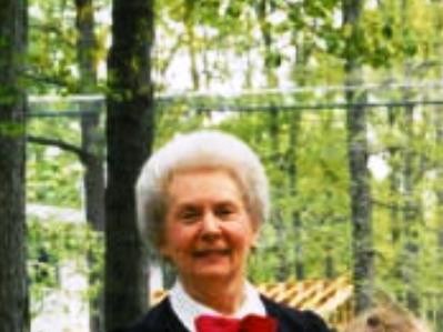 Obituario de Edna M. Montgomery Long
