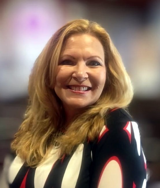 Obituary of Lisa Marshall Hein