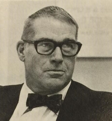 Obituary of Dr. Robert G. Brayton