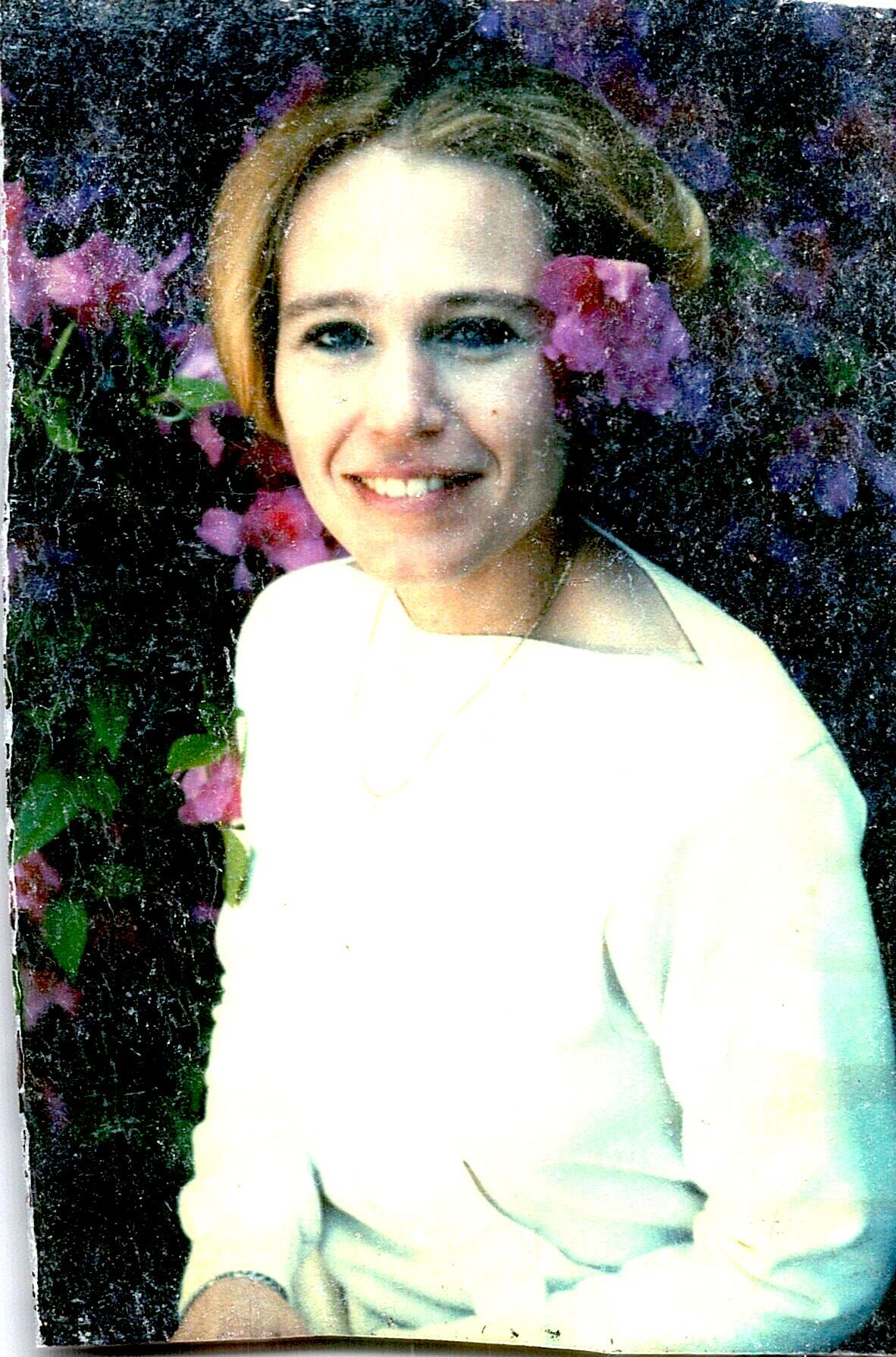 Obituary of Bonnie Ruth Thompson