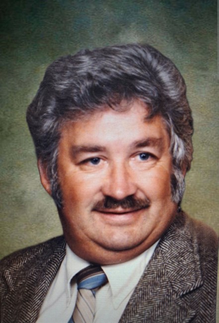 Obituario de William Henry Name