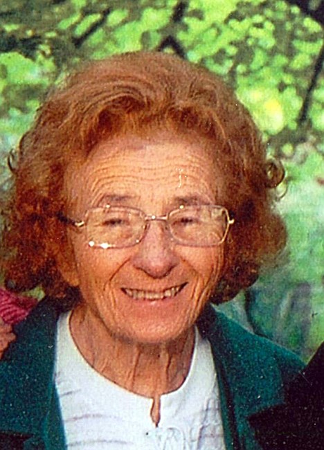 Obituary of Stella Petroz Lark