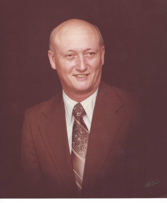 Obituary of Wilbur Ray Mills