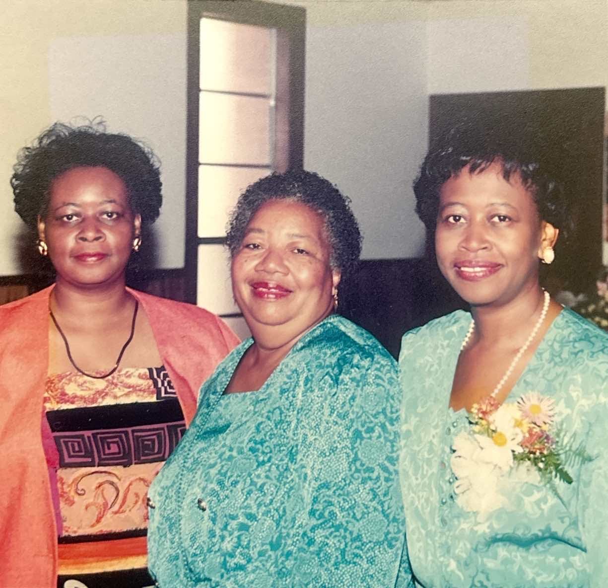 Obituary of Carolyn E. Carey