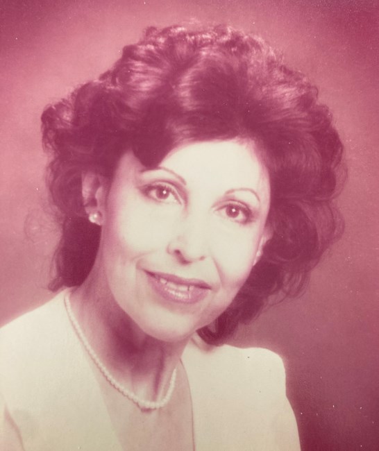 Obituary of May Paulette Edwards