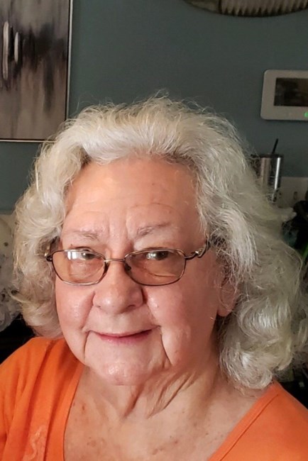 Obituary of Vivian Christine Cutts