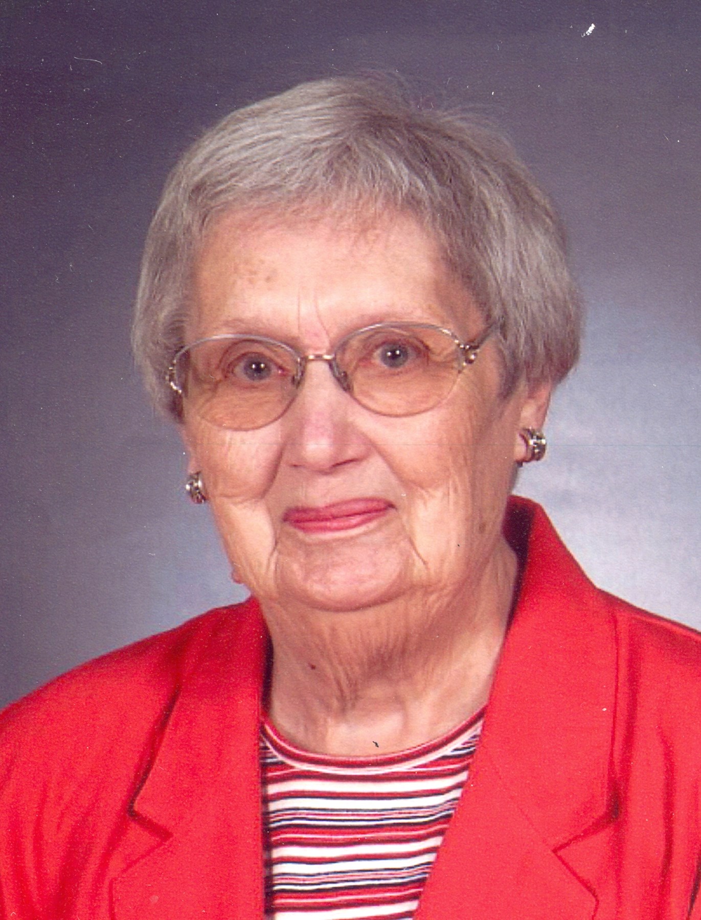 Mary Louise Frank Obituary Traverse City, MI
