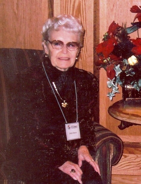 Obituary of Dorothy Benton