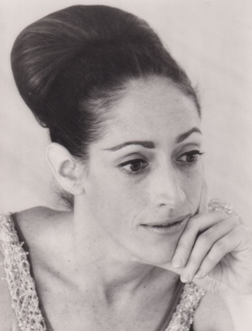 Obituary of Carol Wallace Sherman