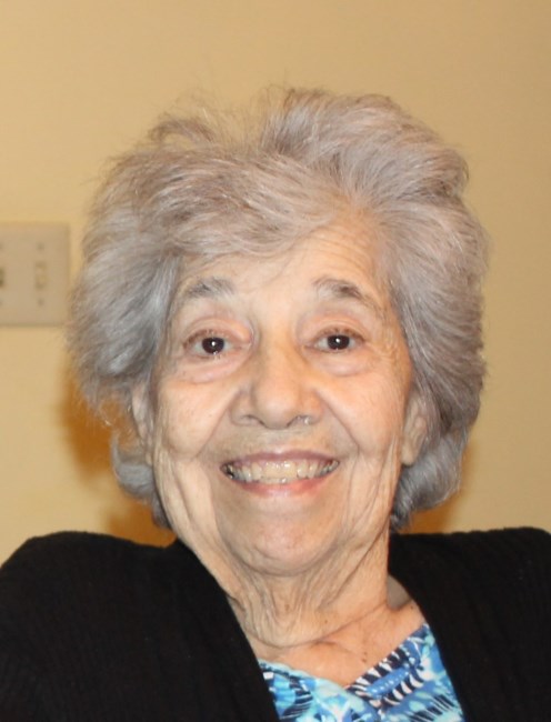 Obituary of Betty R Hollis