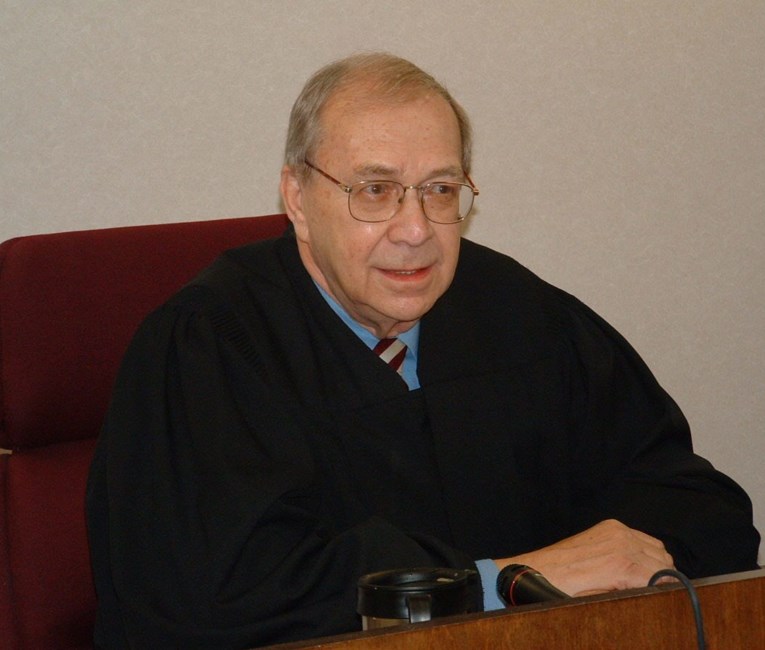 Obituario de Frank B. Borowiec