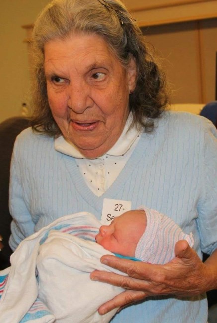 Obituary of Myrtle Ruth Hill