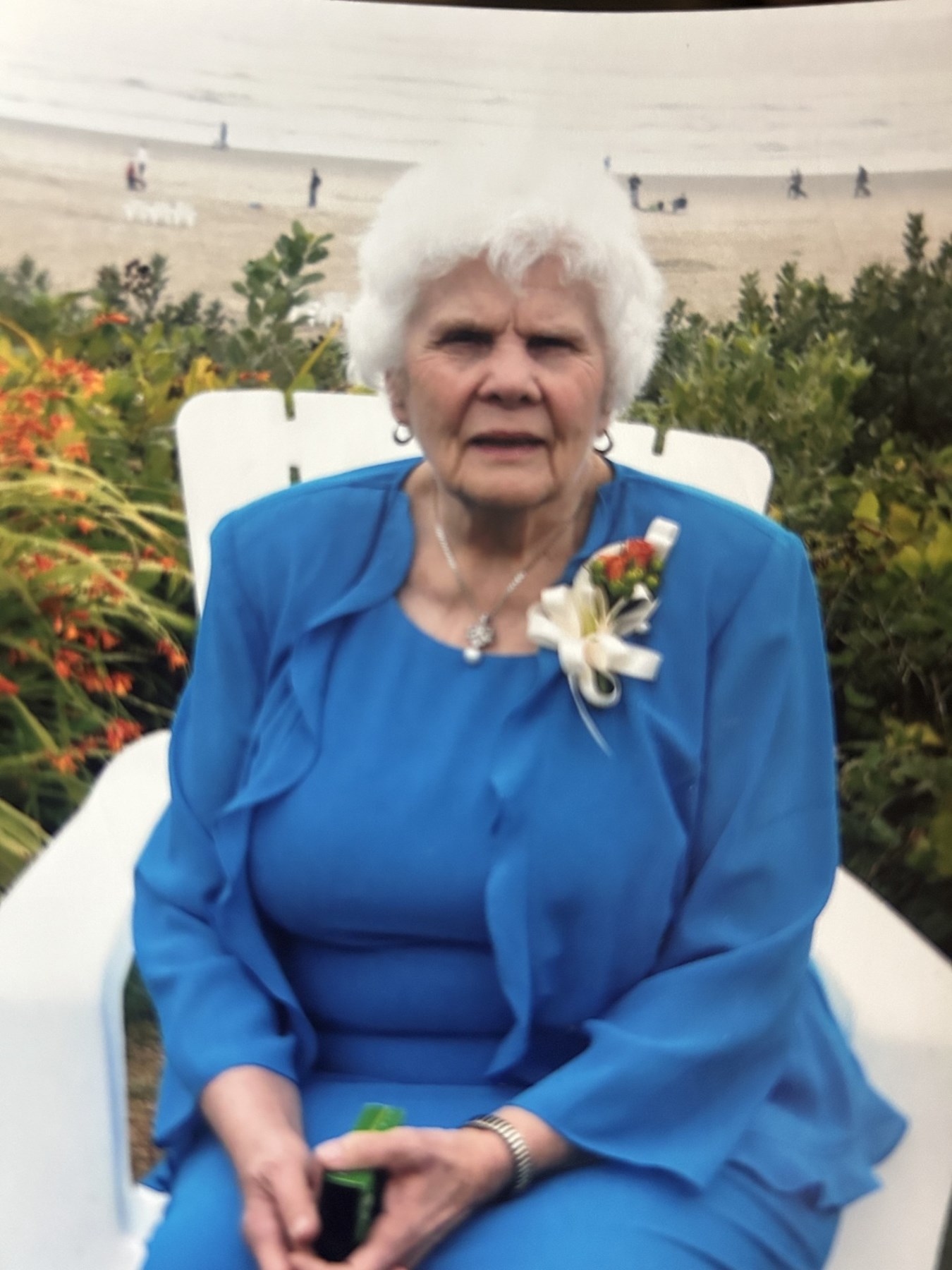 Obituary of Elizabeth Luckett Mattingly Bradshaw