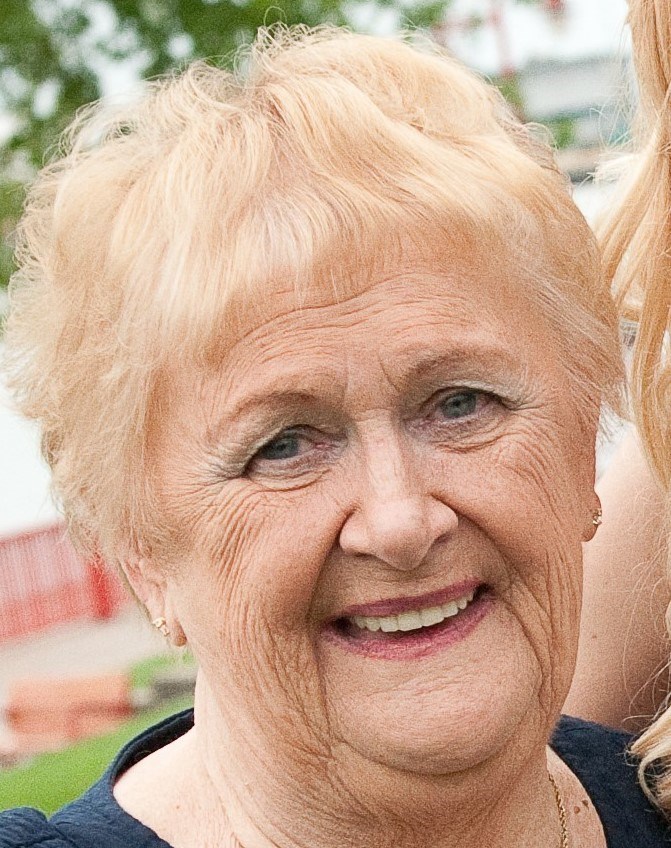 Lois Eileen Riddell Obituary - Windsor, ON