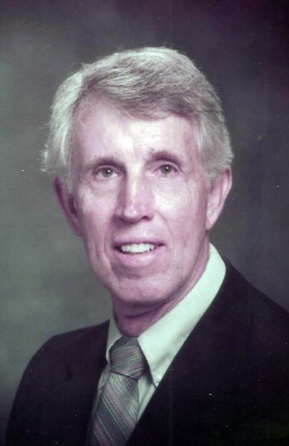 Avis de décès de James M Frank