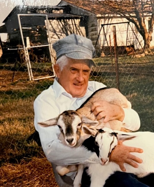 Obituary of Larry Mac Milligan