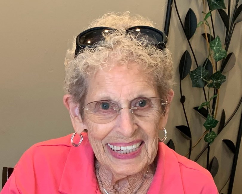 Avis de décès de Eleanor Janet Scott