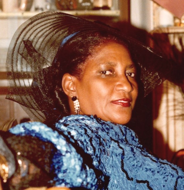 Obituario de Mona Olive Thomas