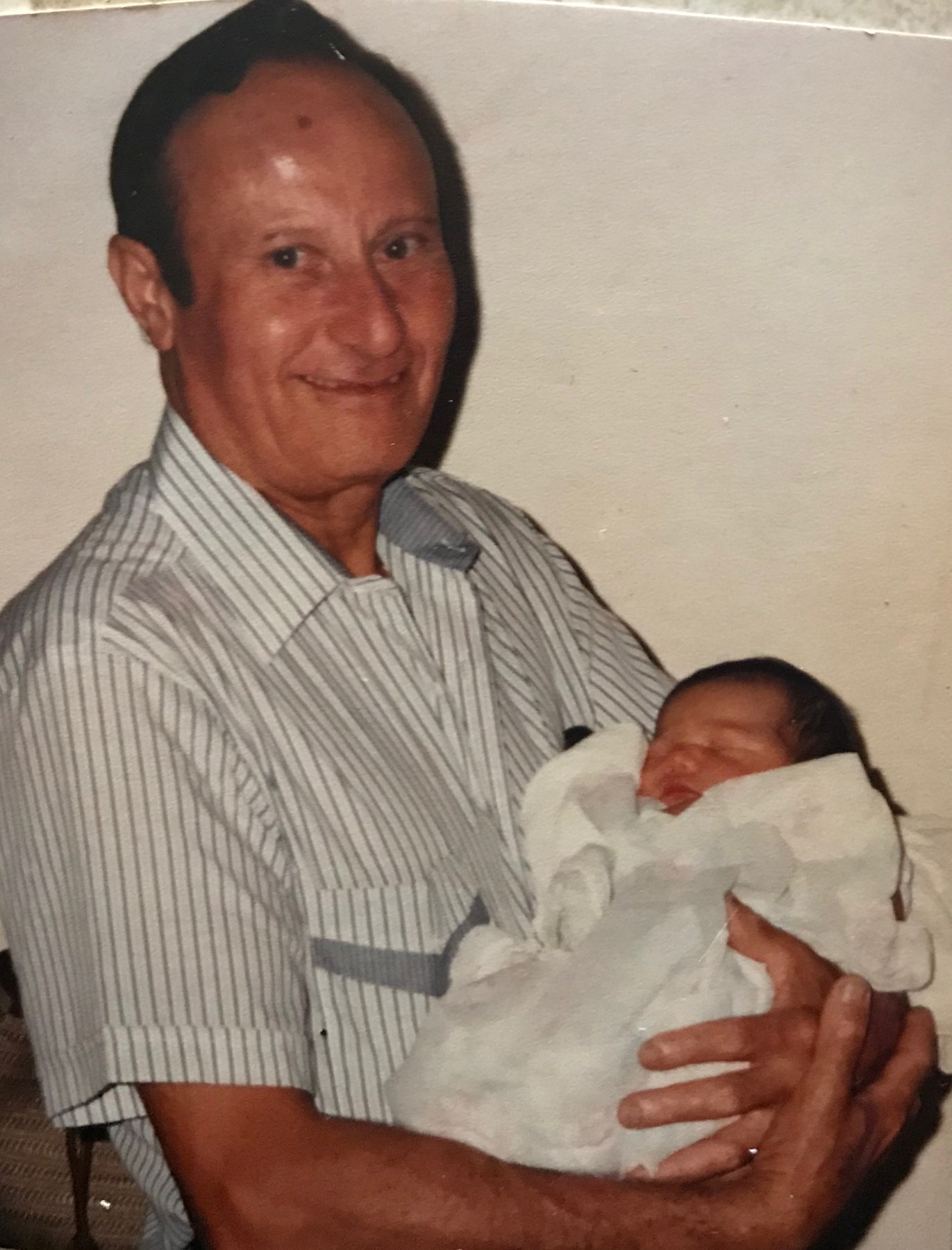 Obituary of Angel Luis Alvarado Correa