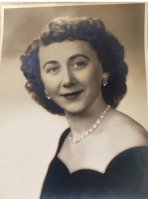 Avis de décès de Esther E. Morelli