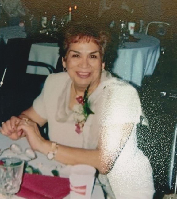 Obituary of Maria L. Navarro