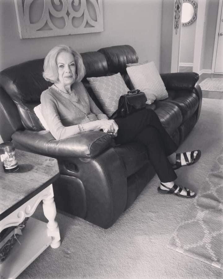 Obituary of Carolyn S. Harris