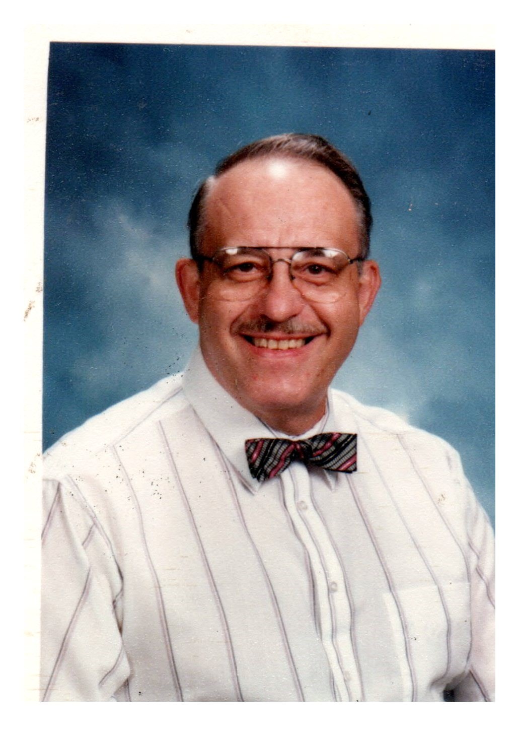 Obituary of Mr. Eugene Lee Rose