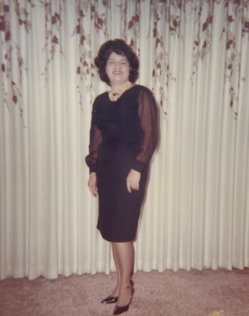 Obituario de Stella Sedillo Trujillo