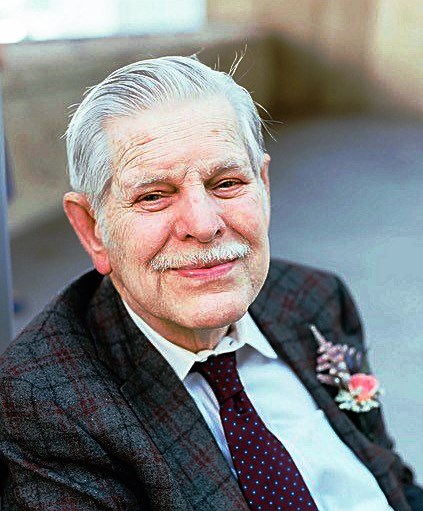 Obituary of Dr Thomas "Dick" Richard Giblin II