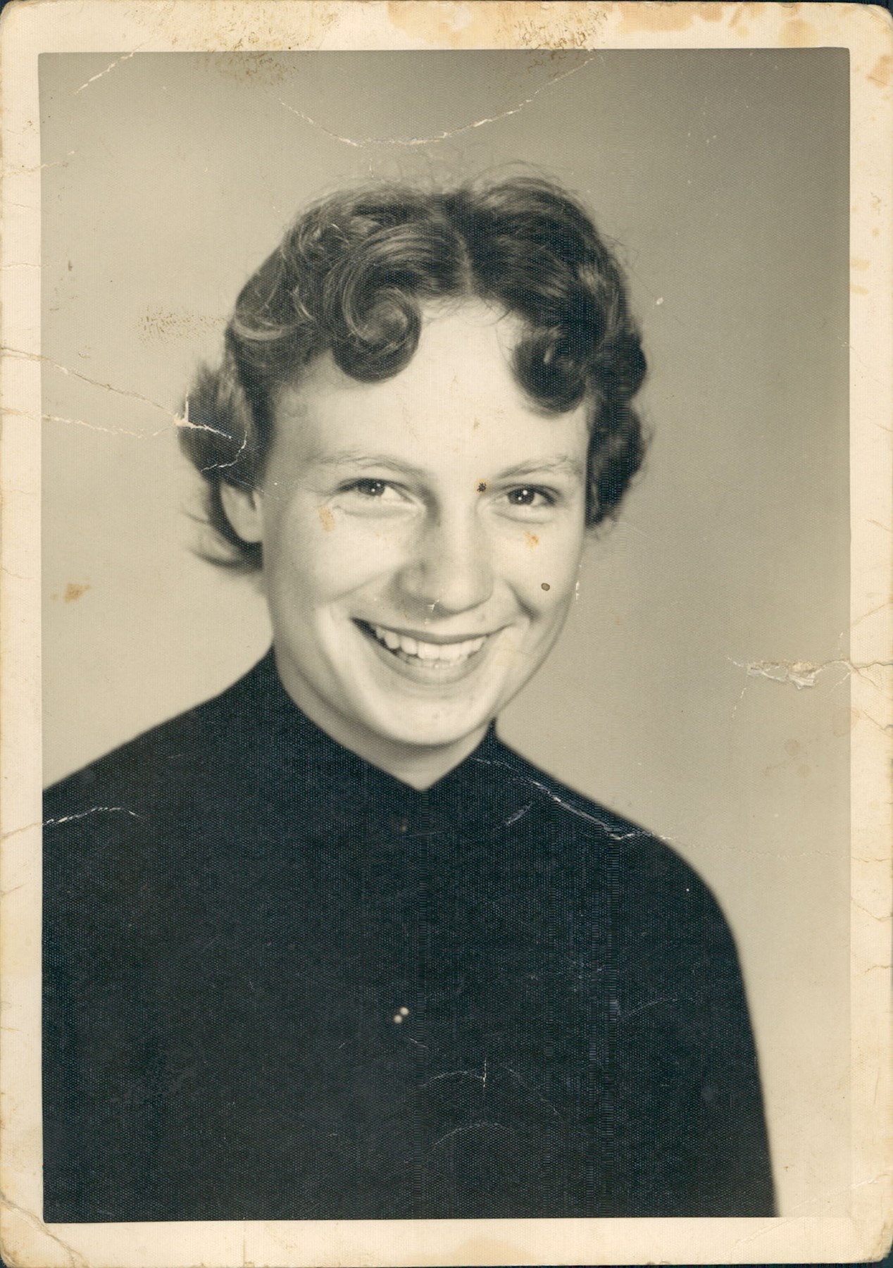 Obituary of Annie "Sue" Hogg Ellis