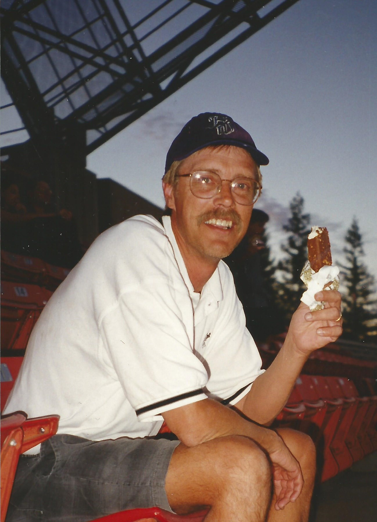 Obituary of Randall Mark Penner