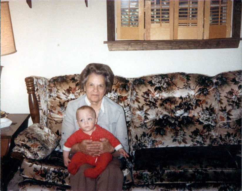 Avis de décès de Mary G. Travis