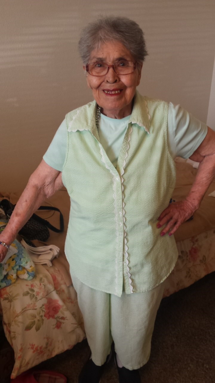 Obituary of Jesusita "Jesse" N. Viveros