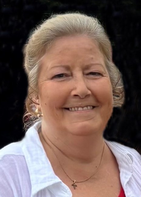 Obituario de Carolyn Lee VanHouten