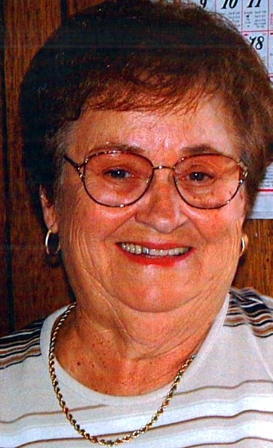 Obituary of Juanita Holt