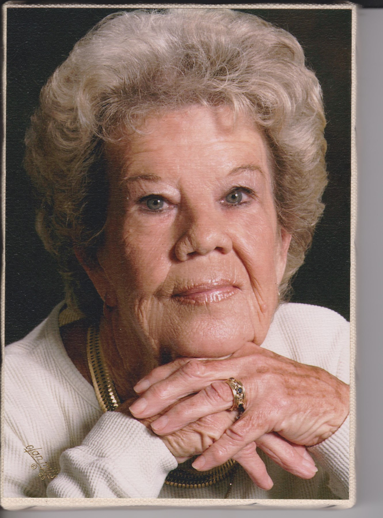 Obituary of Mary Hendren Smith