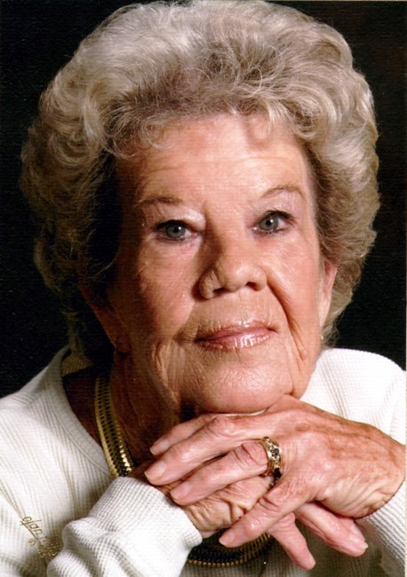 Obituary of Mary Hendren Smith